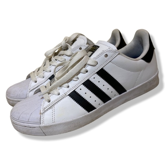 Adidas Skateboarding Shell Toes - Picture 2 of 7